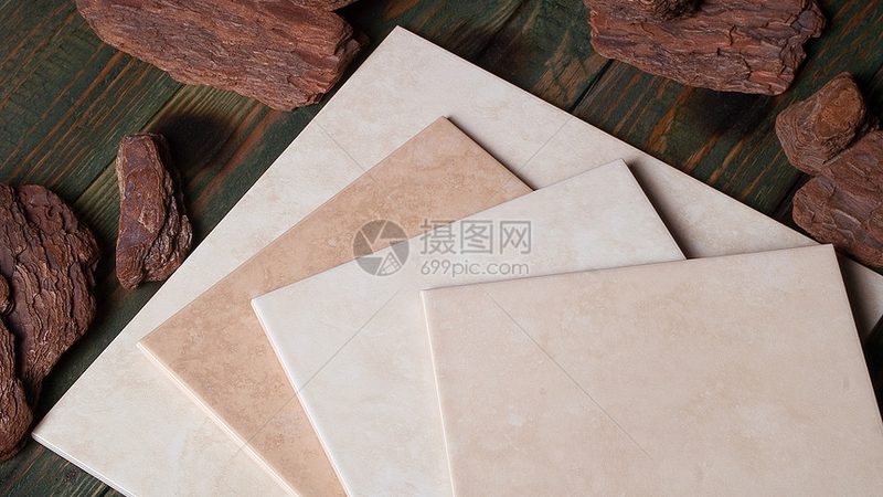 柔光砖与仿古砖：耐脏性对比解析